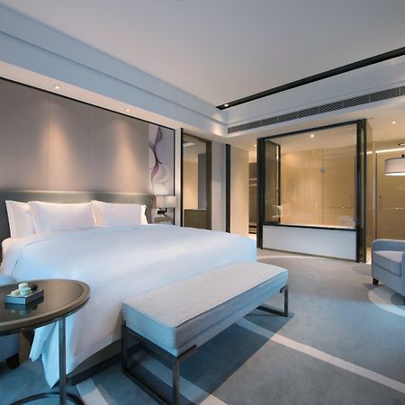 Crowne Plaza Hangzhou Qiantang - The Subway Can Reach The West Lake Scenic Area As Well As The Airport And High-Speed Rail Station, Adjacent To Jinsha Lake And Longfor Paradise Walk Zewnętrze zdjęcie