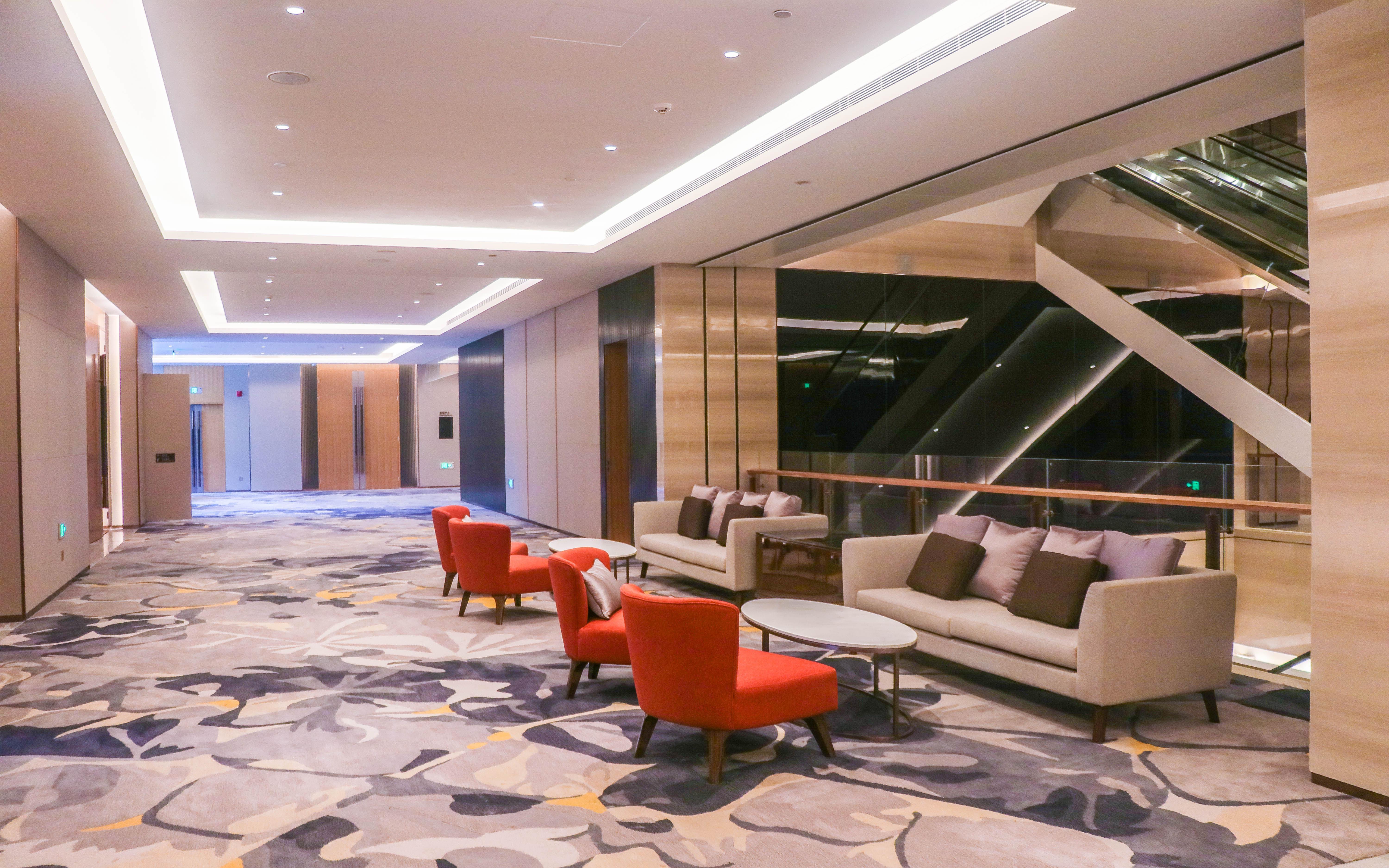 Crowne Plaza Hangzhou Qiantang - The Subway Can Reach The West Lake Scenic Area As Well As The Airport And High-Speed Rail Station, Adjacent To Jinsha Lake And Longfor Paradise Walk Zewnętrze zdjęcie