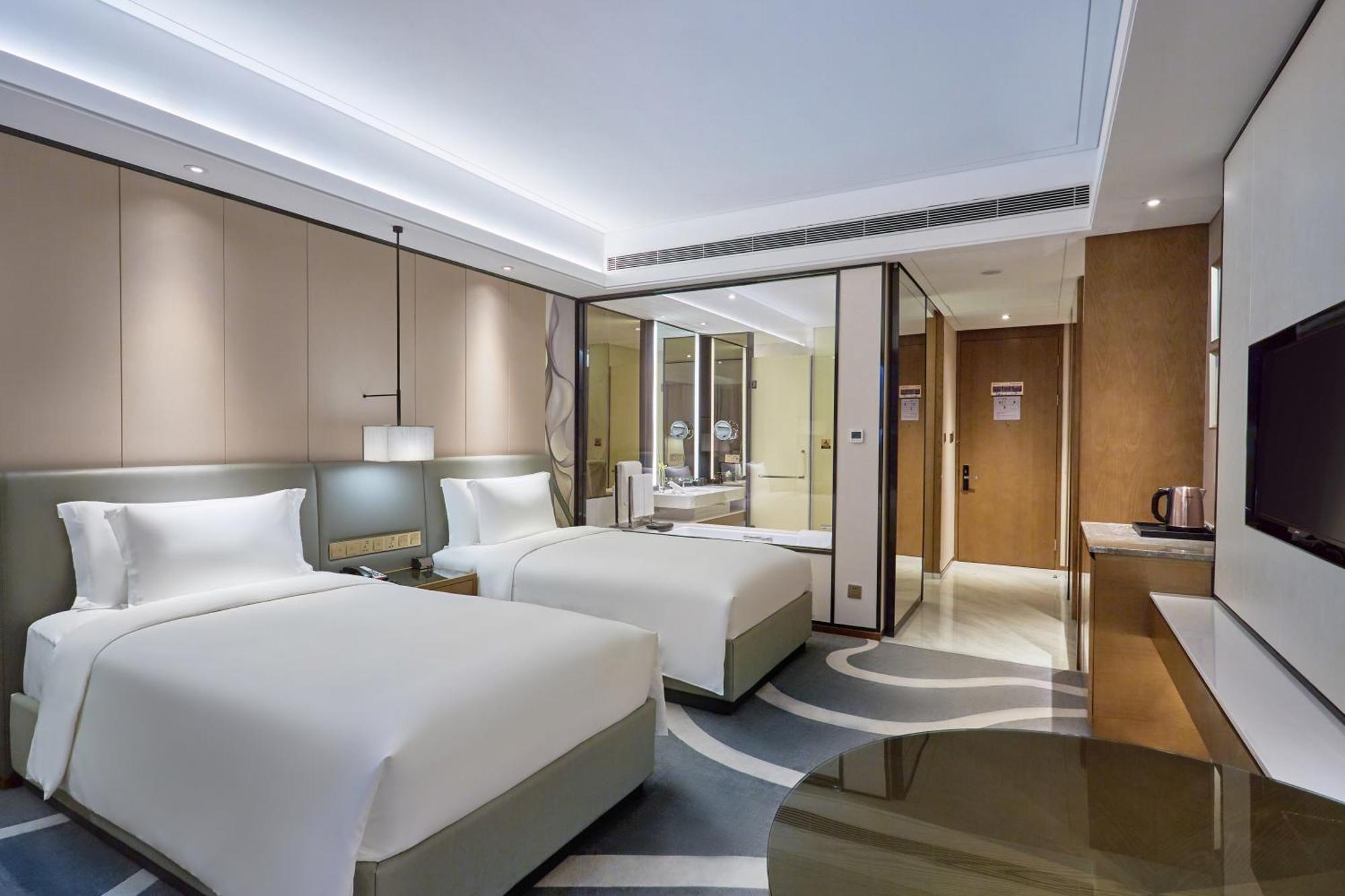 Crowne Plaza Hangzhou Qiantang - The Subway Can Reach The West Lake Scenic Area As Well As The Airport And High-Speed Rail Station, Adjacent To Jinsha Lake And Longfor Paradise Walk Zewnętrze zdjęcie