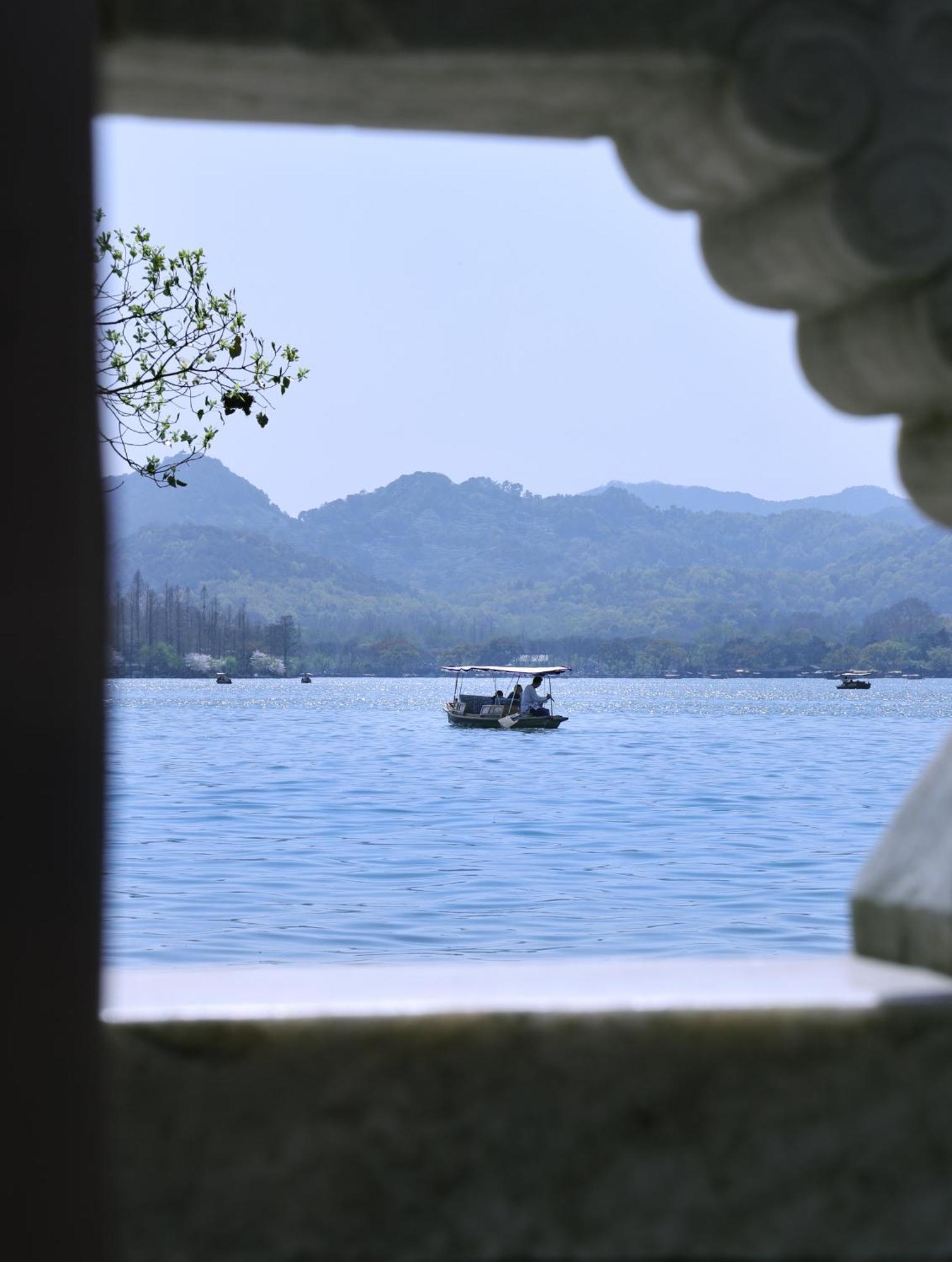 Crowne Plaza Hangzhou Qiantang - The Subway Can Reach The West Lake Scenic Area As Well As The Airport And High-Speed Rail Station, Adjacent To Jinsha Lake And Longfor Paradise Walk Zewnętrze zdjęcie
